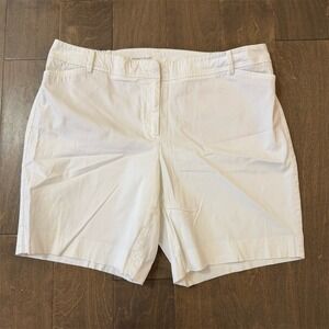 Talbots Perfect Short Womens 18W White Bermuda Chino Shorts Flat Front
